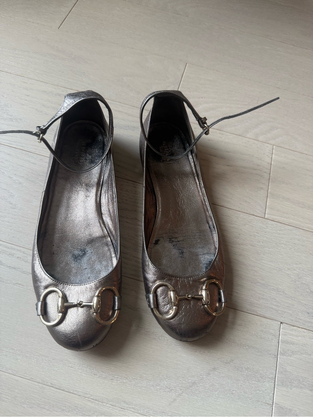 Gucci Metallic Bronze Leather Flats with Horsebit